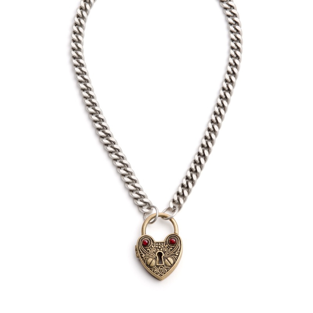 Jewelmint Unlock My Heart Necklace